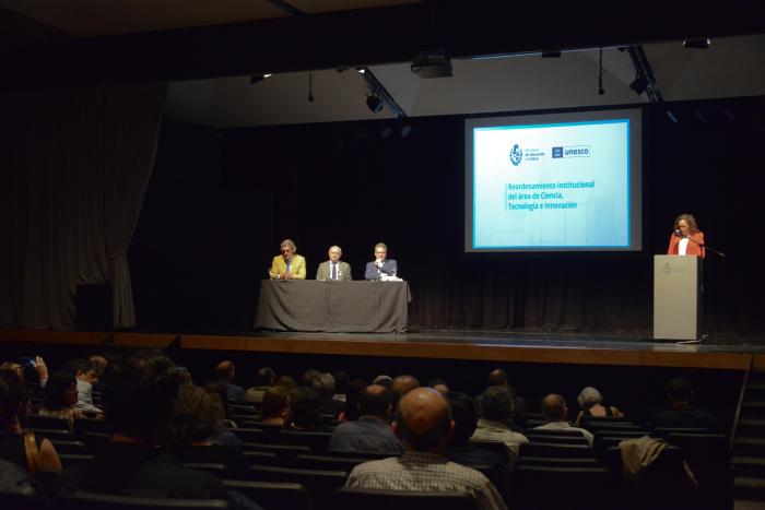 Presentación pública ante referentes del sector tecnologías de la información y la comunicación