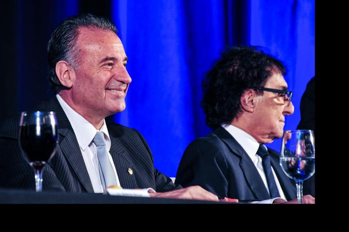 Imágenes del ministro de Salud Pública, Daniel Salinas, en almuerzo de ADM