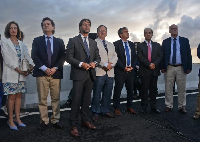 Presidente Luis Lacalle Pou en inauguración de viaducto en la rambla portuaria de Montevideo