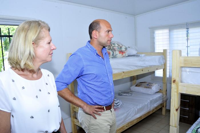 Recorrida por nuevo centro de atención del Mides