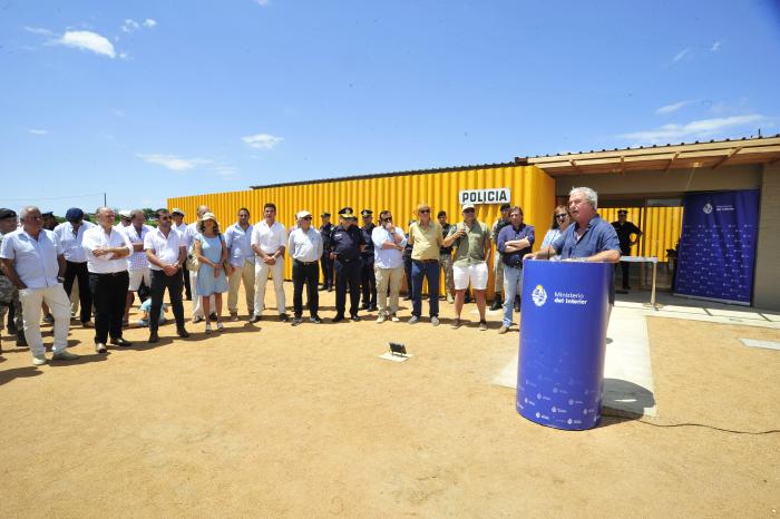 Inauguración de comisaría de Punta del Diablo