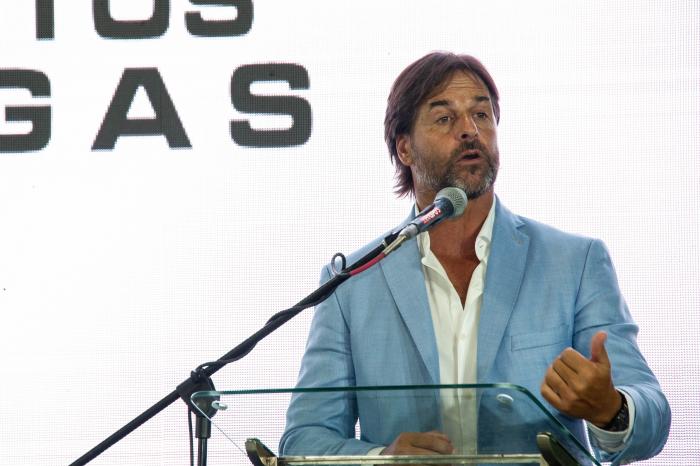 Presidente Lacalle Pou en inauguración de planta industrial en Minas