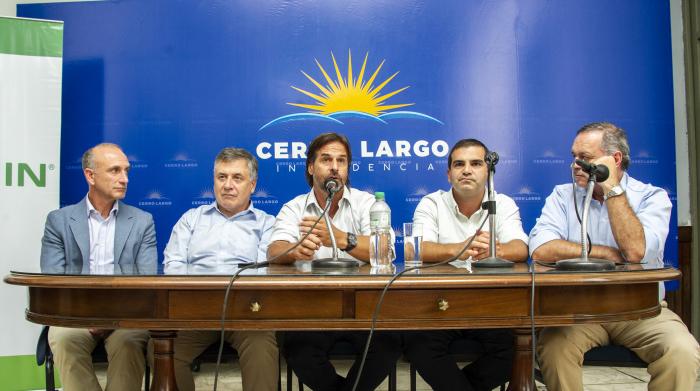 Imágenes de conferencia del presidente Lacalle Pou en Melo