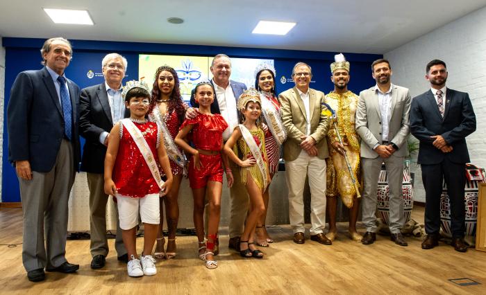 Imágenes del lanzamiento del Carnaval de Rivera