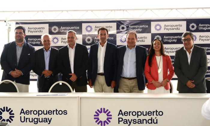 Imágenes del acto de traspaso de la gestión del aeropuerto internacional Paysandú