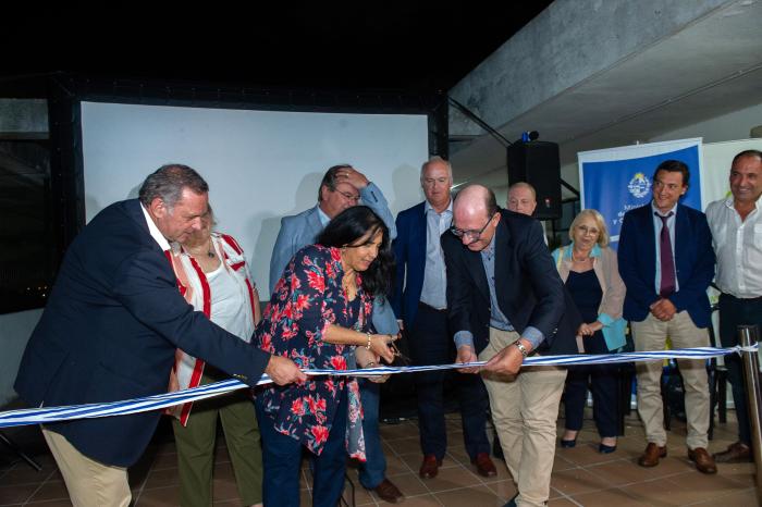 Firma de obra por convenio social entre MTOP y Ceprodih