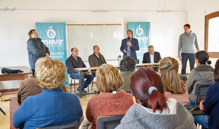 Mevir presentó plan de viviendas para localidad de Cerro Colorado