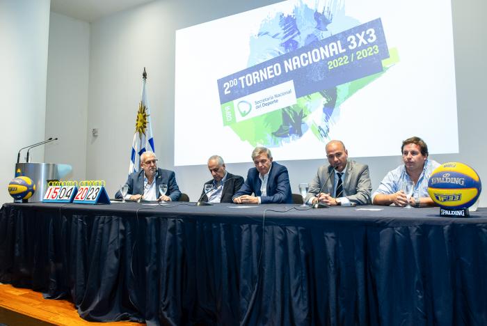 Imágenes de presentación de finales de torneo nacional sub-16 de básquetbol 3x3