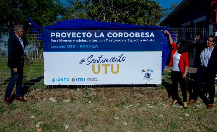 Inauguración de capacitaciones de UTU en el departamento de Flores