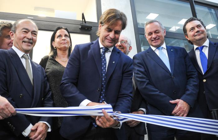 Imágenes del presidente Lacalle Pou en bienvenida de Harvard Business School al LATU