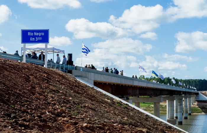 Imágenes de inauguración de puente en Picada de Oribe en Tacuarembó