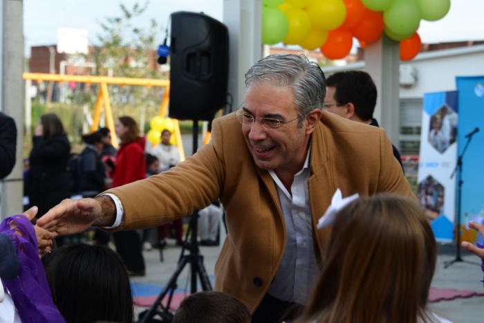 ANEP inauguró escuela de tiempo completo en el barrio Punta de Rieles de Montevideo