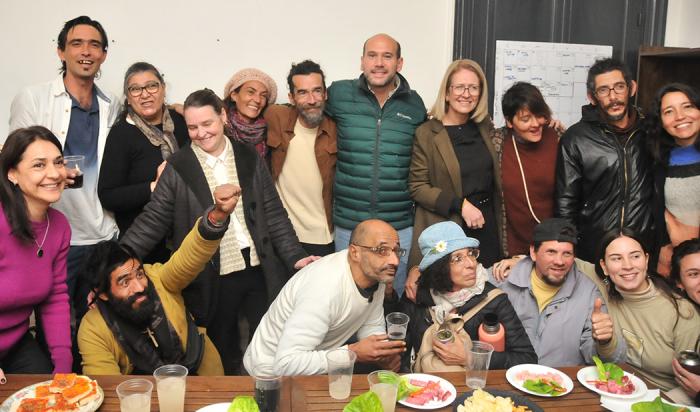 Imágenes de inauguración de casa autogestionada en el marco de un proyecto salud mental