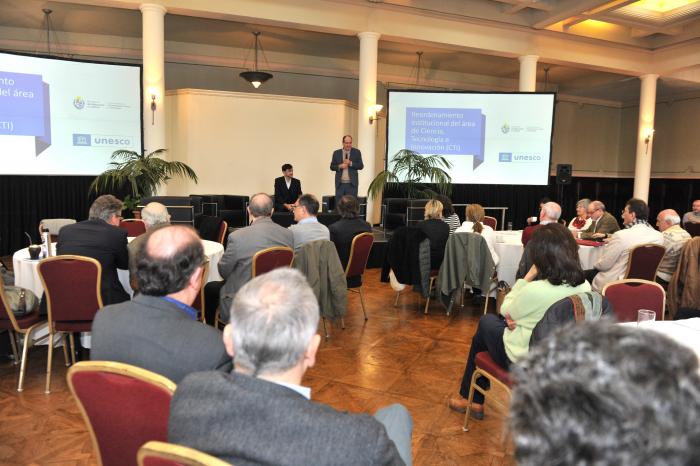 Último taller del proceso de reordenamiento institucional del área de Ciencia, Tecnología e Innovaci