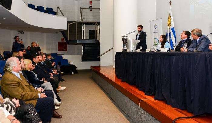 Imágenes del lanzamiento del Preolímpico Rugby Sevens