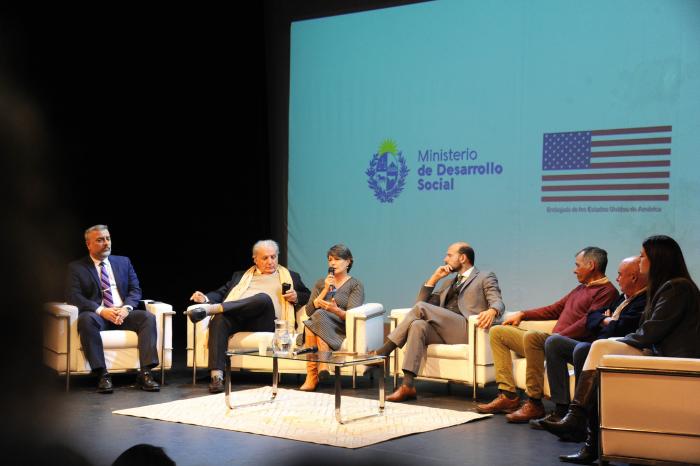 Imágenes del Primer Encuentro de la Red Oportunidades