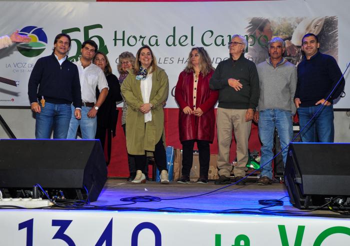 Imágenes del presidente Lacalle Pou en celebración por los 55 años del programa Hora del Campo