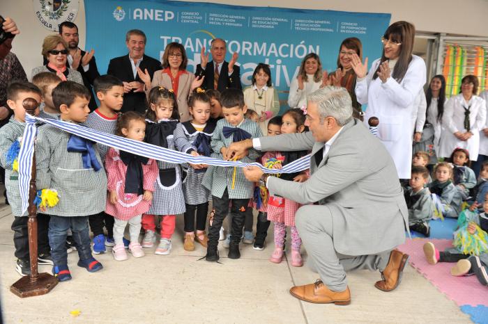 Imágenes de inauguración de centros educativos en Tacuarembó