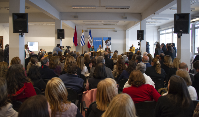 Olga de las Heras asumió como directora general de Educación Inicial y Primaria