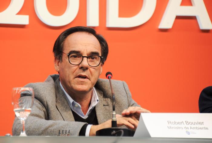Firma de convenios por cierre de vertederos en Rivera.