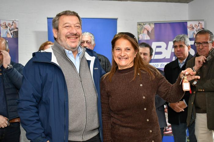 Unos 24 jubilados y pensionistas de Bella Unión recibieron una vivienda del BPS