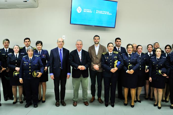 Ministro del Interior, Luis Alberto Heber, asiste al aniversario de creación de la Dirección General