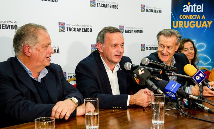Encendido de la tecnología quinta generación (5G) en Tacuarembó