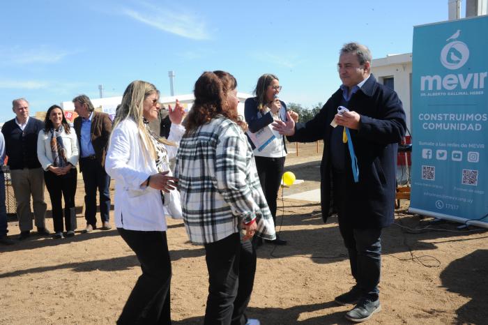 Inauguración de obras de Plan Avanzar en Sarandí del Yí