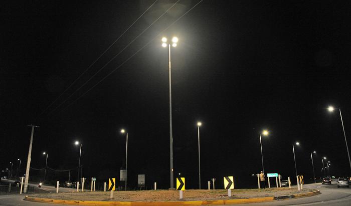 MTOP inauguró 54 luces en el bypass de Carmelo, en Colonia