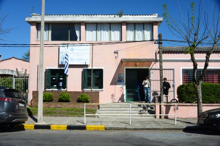 Delgado inauguró centro de atención a adolescentes en Cardona
