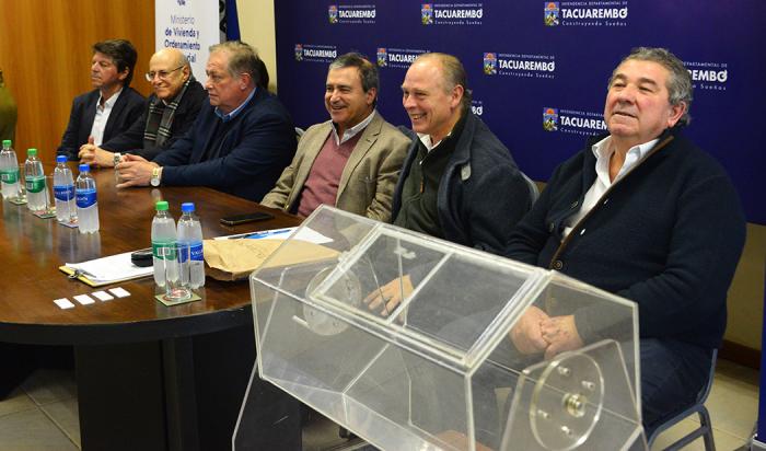 Imágenes del sorteo del MVOT en Tacuarembó