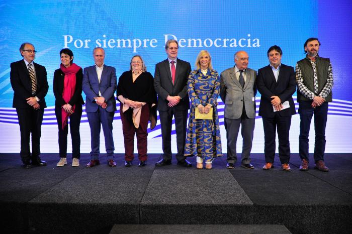 Argimón en conmemoración del Día Internacional de la Democracia