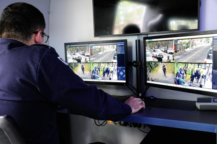 Presentación de nuevas cámaras de videovigilancia en Montevideo