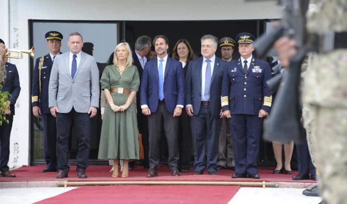 Lacalle Pou partió a la República Popular China para encabezar visita de Estado
