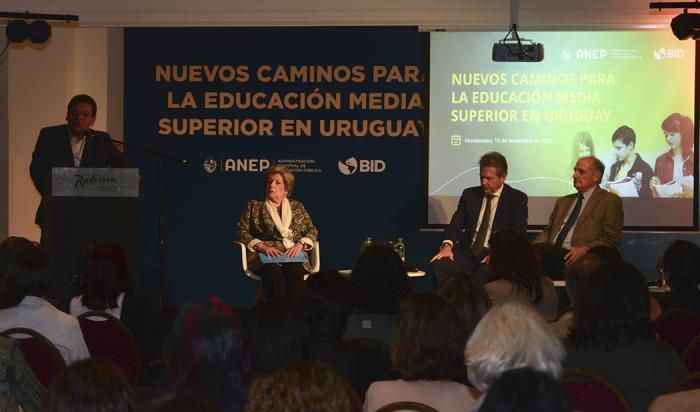ANEP inicia la transformación curricular de la Educación Media Superior