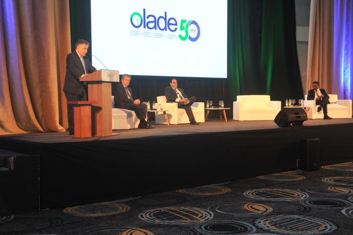Uruguay impulsa estrategia de integración energética regional