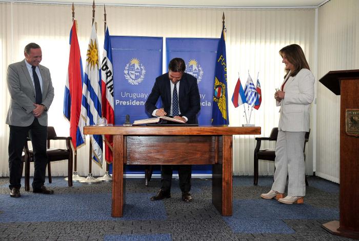 Presidente Lacalle Pou en ceremonia de transmisión de mando