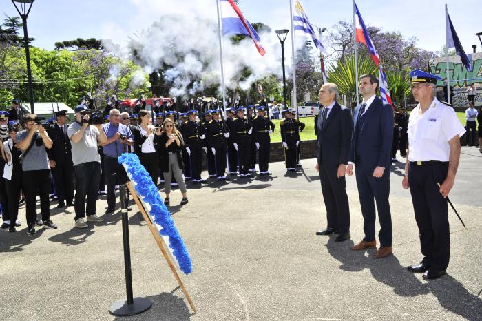 Gobierno conmemoró el Día del Policía Caído en Cumplimiento del Deber