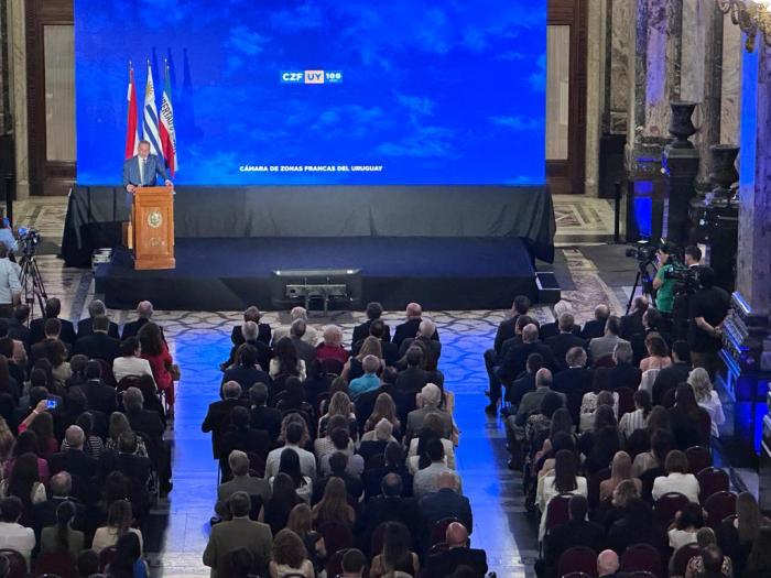 Delgado: Zonas francas contribuyeron al desarrollo del país y a diversificar exportaciones
