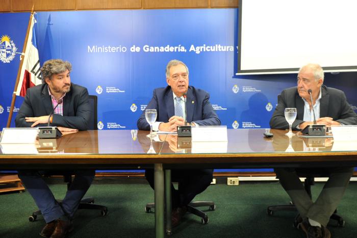 Declaraciones del ministro de Ganadería, Fernando Mattos