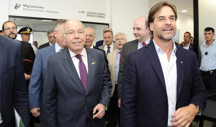Arribo de autoridades a la inauguración del Aeropuerto binacional de Rivera