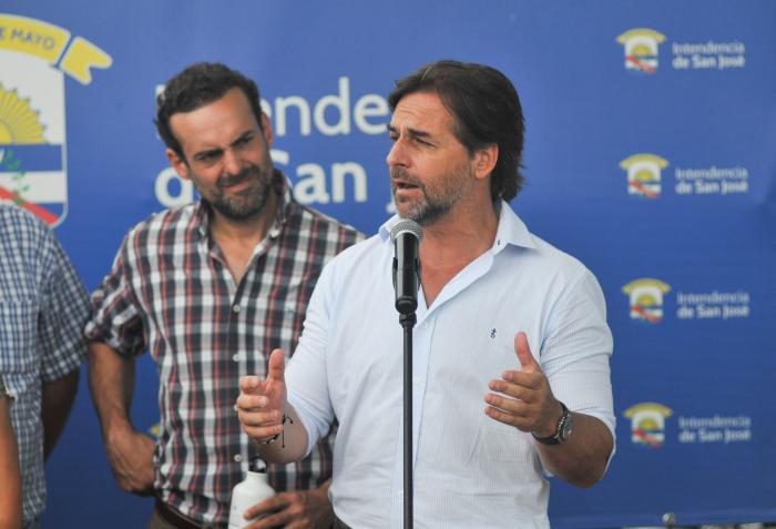 Luis Lacalle Pou en inauguración de una planta de reciclaje en San José