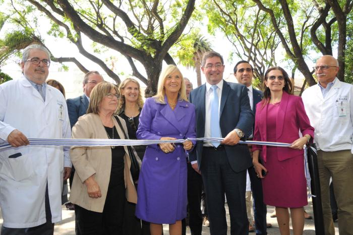 Inauguración de caminería interna y veredas del Centro Hospitalario Pereira Rossell
