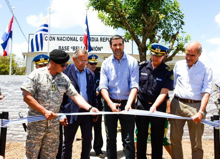 Actividades del ministro del Interior en Artigas y Salto