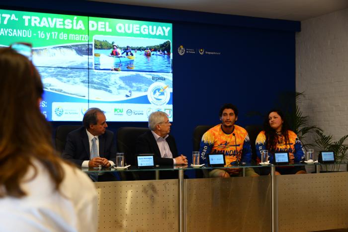 Ministerio de Turismo presentó la 17.ª travesía del río Queguay