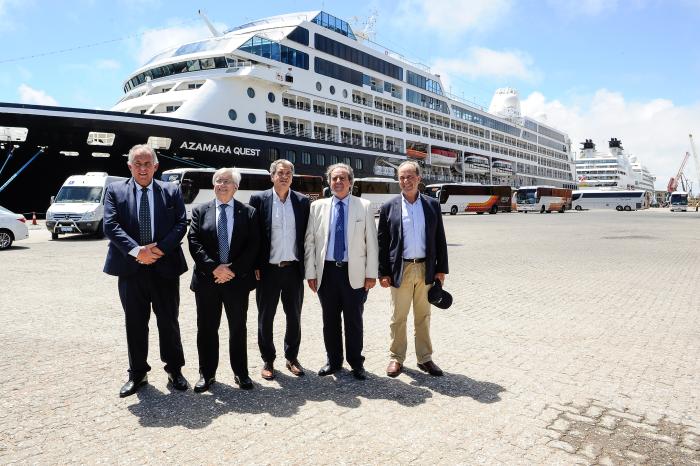 Imágenes de la llegada de cuatro cruceros al puerto de Montevideo