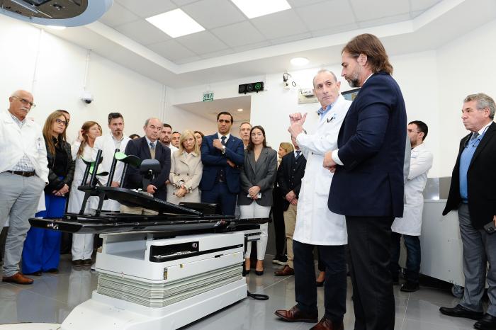 Presidente Lacalle Pou en el Hospital de la Mujer