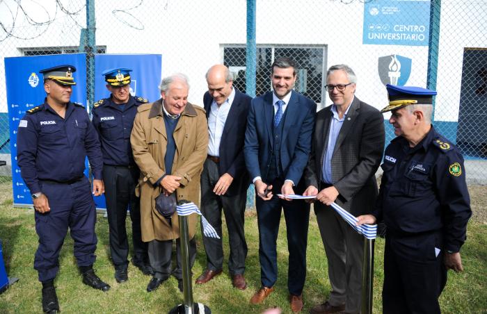 Inauguración de Centro Universitario en INR