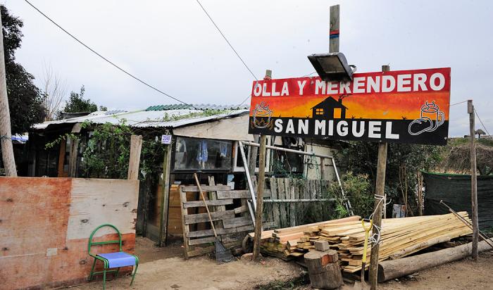 Intervención de UTE en el barrio San Miguel de Montevideo