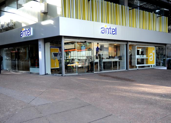 Antel amplía atención al público con nuevo local en edificio El Gaucho